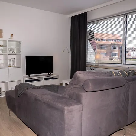 077-4 City-apartment Ahoi *